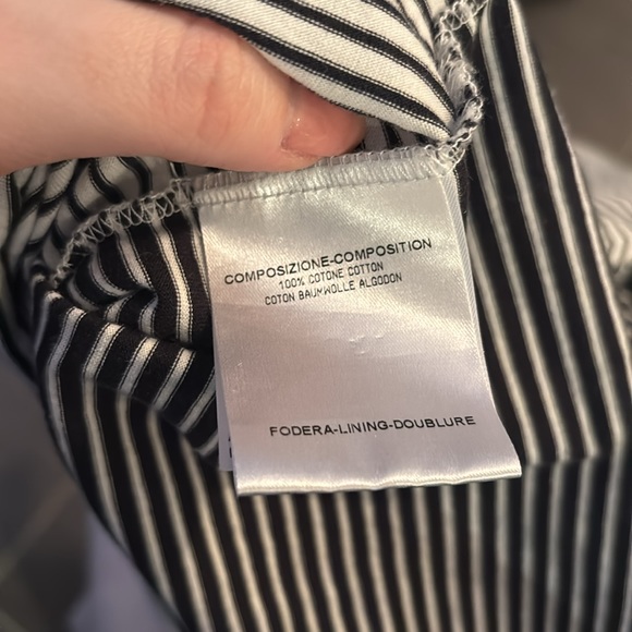 Gucci Women’s Fitted Blue and White Striped T-shirt - Picture 11 of 13